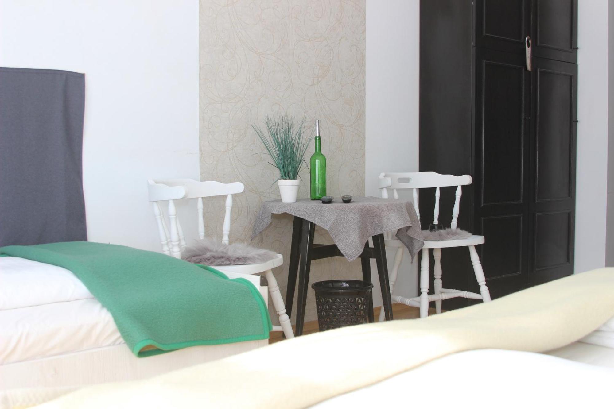 Eden Panzio Bed & Breakfast เอ็กเกอร์ ภายนอก รูปภาพ