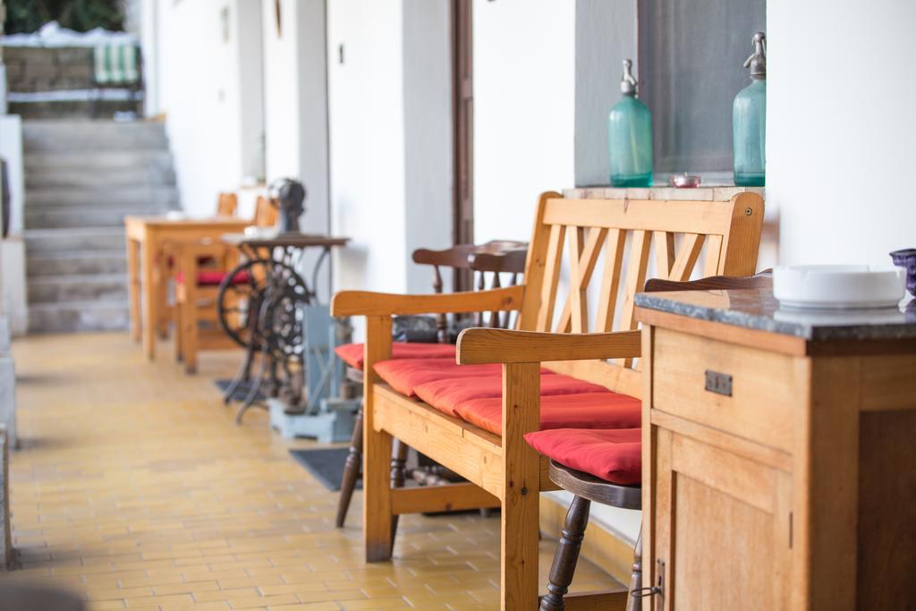 Eden Panzio Bed & Breakfast เอ็กเกอร์ ภายนอก รูปภาพ